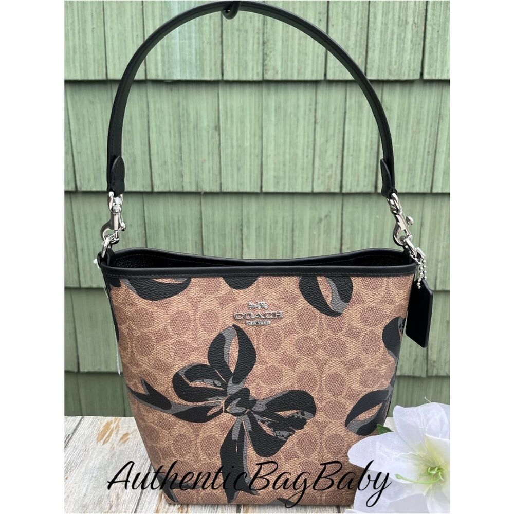 Coach City Bucket Bag Crossbody In Signature Canvas With Bow Print Purse